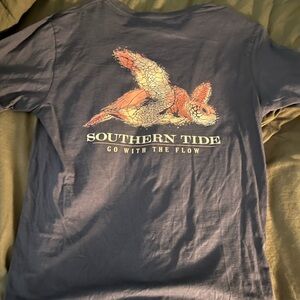 Southern Tide Navy T-Shirt with Pink Turtle Graphic Women’s Size Small